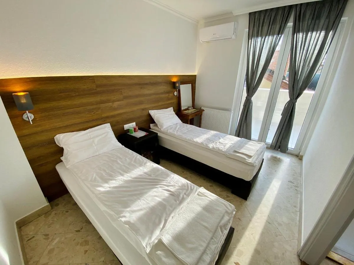 Cinkota Residence Budapest